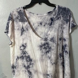 American Eagle tie dye top